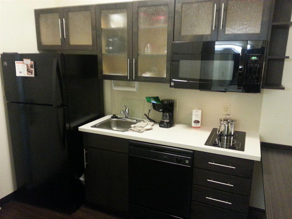 Candlewood Suites Alexandria By Ihg Eksteriør billede
